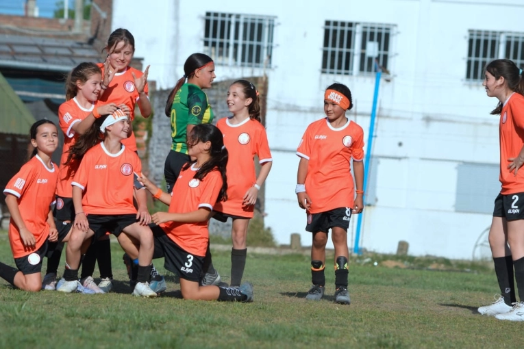 Huracán Gualeguaychú pone primera: crece el club y avanza el proyecto de su cancha propia