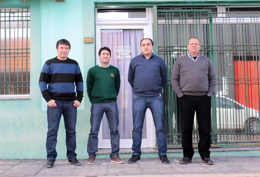 Dar&iacute;o Ardaiz, Secretario Adjunto. Hugo Elena, Secretario Administrativo. Albano G&oacute;mez Secretario Gremial. Miguel Klenner, Secretario General