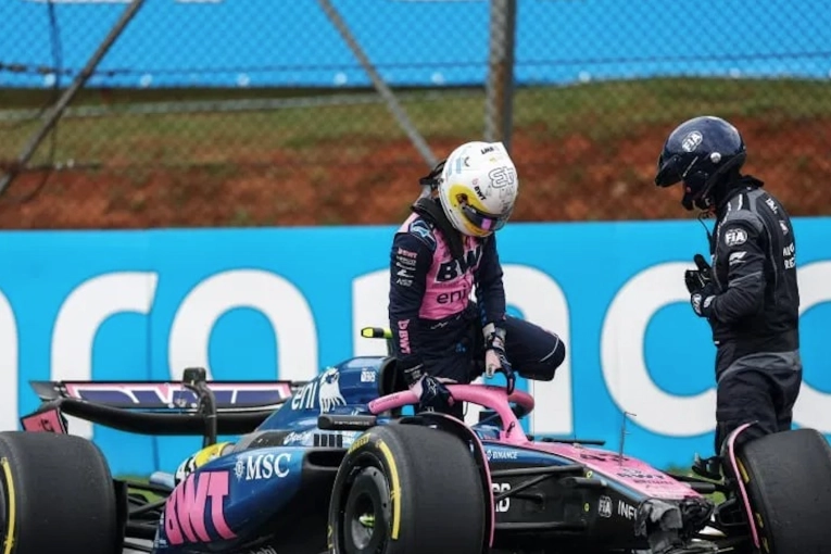 “Fue toda mía, manejé mal”: la desolación de Colapinto tras quedar último en la clasificación