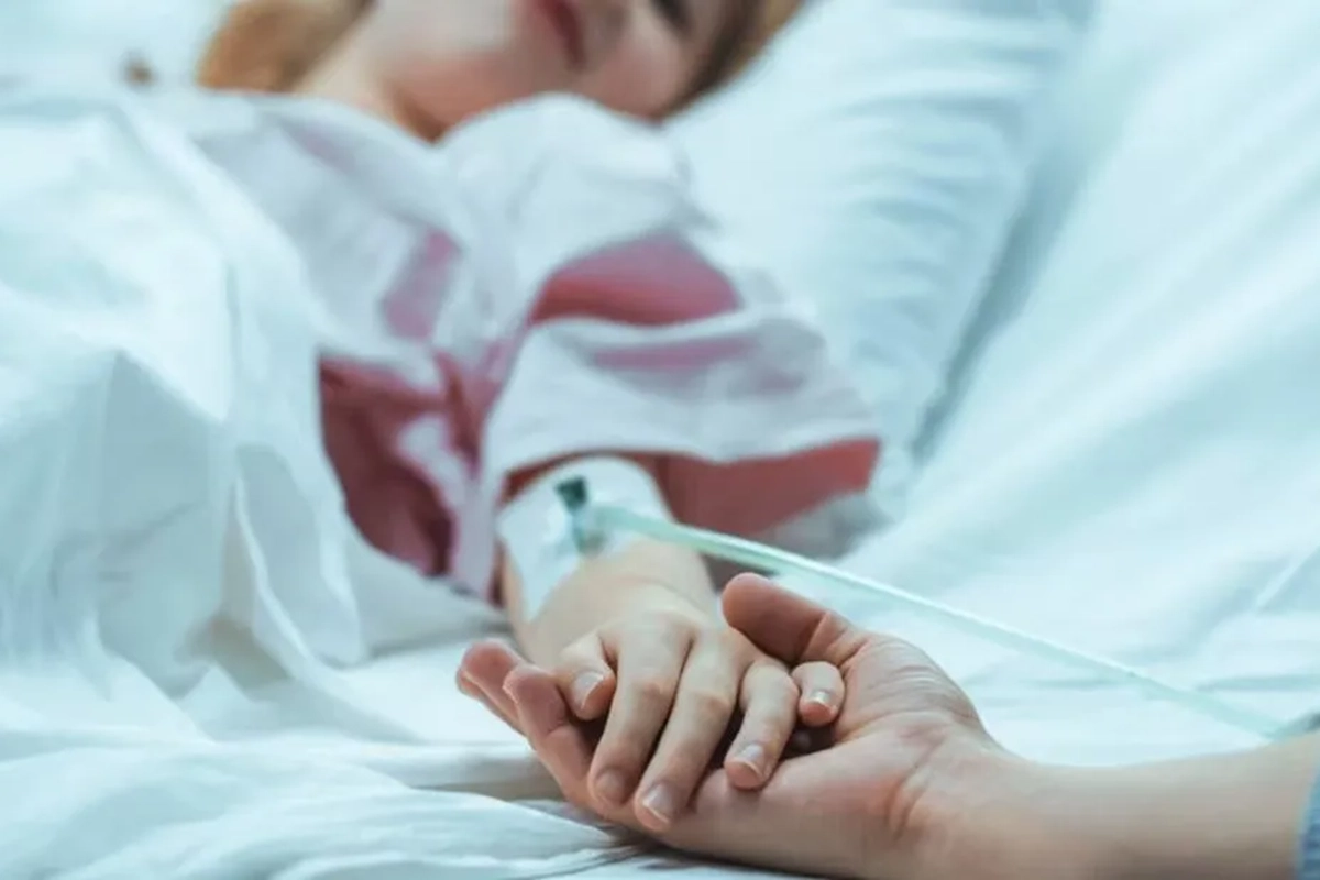 Debaten sobre la legalización de la eutanasia