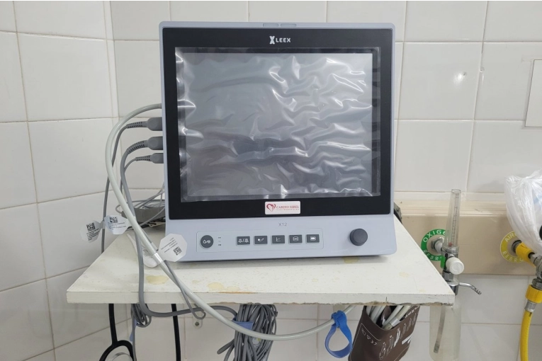 La Terapia Intensiva del Jeannot Sueyro sum&oacute; un nuevo monitor multiparamedico