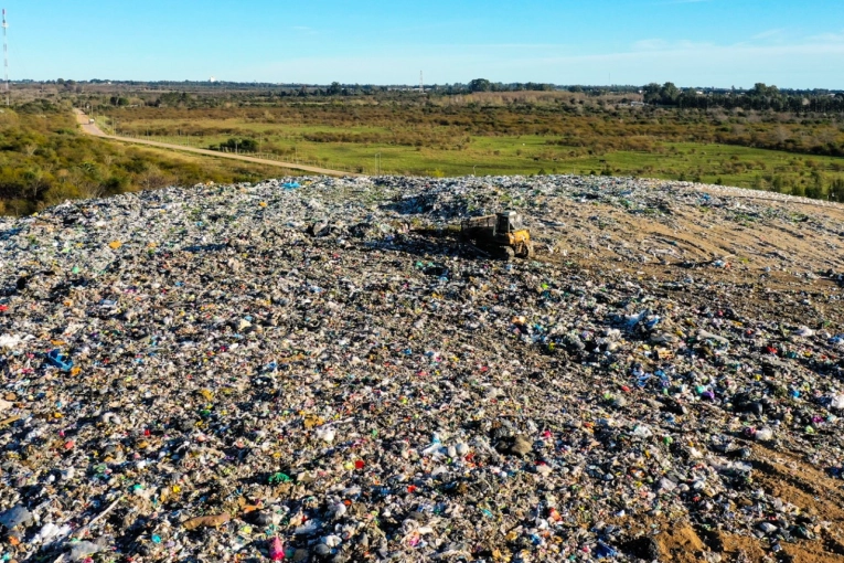 Silencio de hospital: ¿Por qué nadie habla del proyecto para trasladar basura de Pueblo Belgrano a Gualeguaychú?