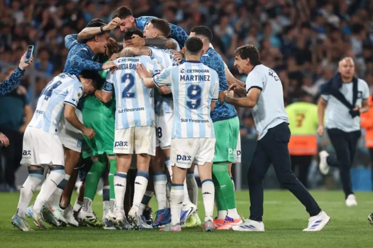 Racing enfrentar&aacute; a Boca Junior por las semifinales con dos bajas importantes