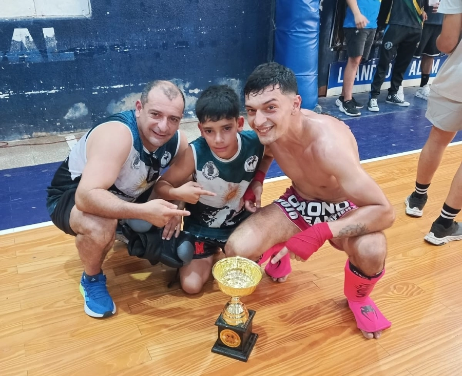 Con una de las copas