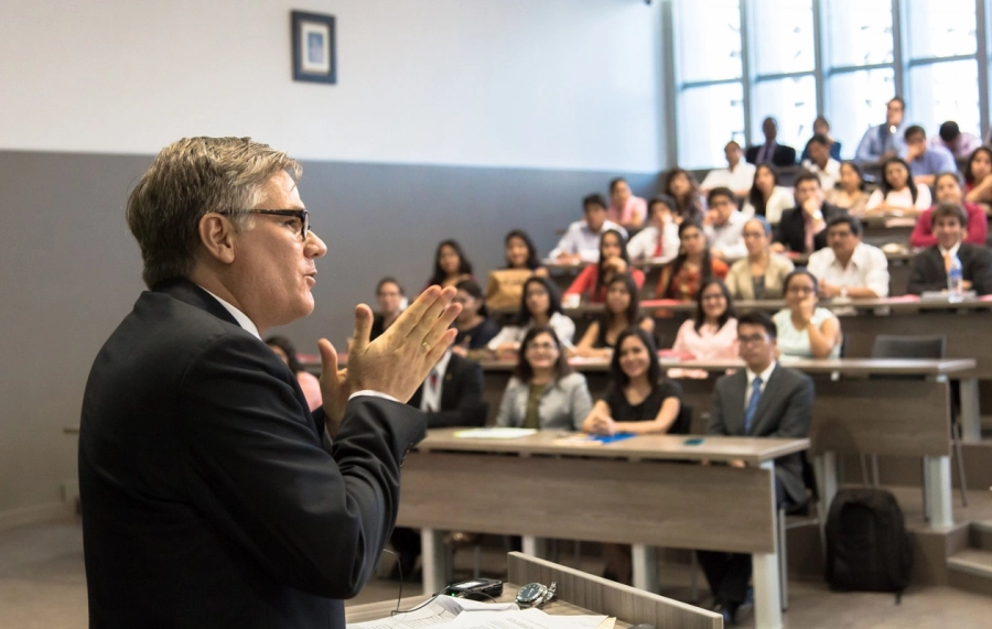 El docente desminti&oacute; el supuesto aumento anunciado por el Ministerio de Capital Humano