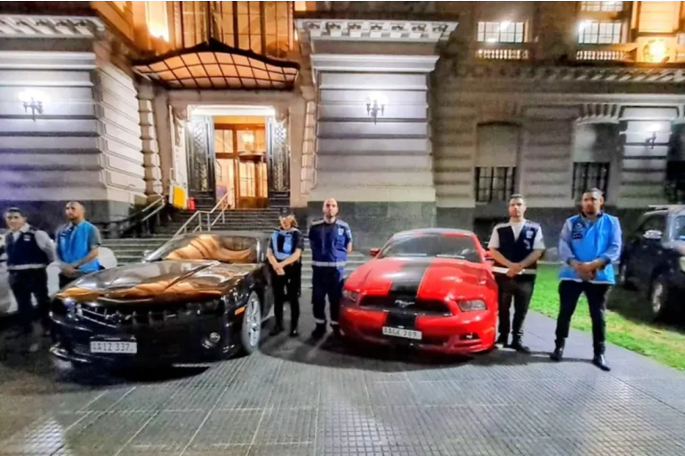 Contrabando de autos de lujo: veh&iacute;culos usados en videoclips quedaron secuestrados en el AMBA