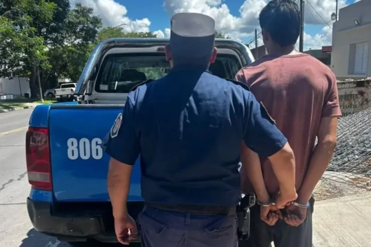 Joven de Paran&aacute; viol&oacute; restricciones y desguaz&oacute; el auto de su padre