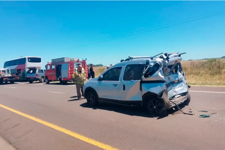 Choque en Gualeguaych&uacute; sobre Ruta 14 dej&oacute; una mujer con lesiones graves