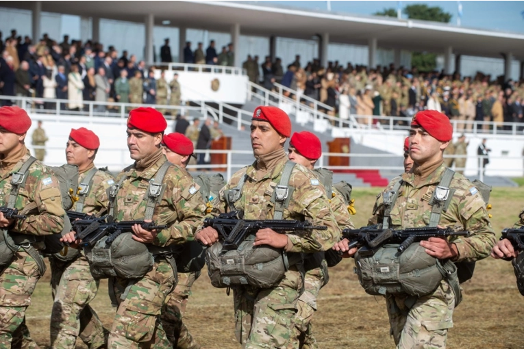 En un mes, cuatro muertes sacuden al Ej&eacute;rcito Argentino