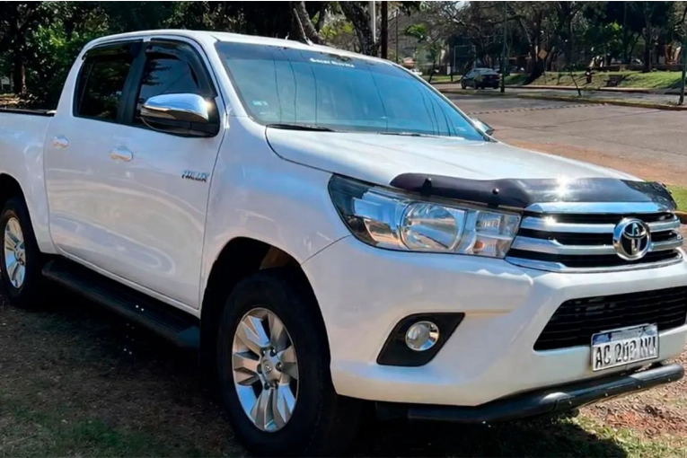 Turistas argentinos v&iacute;ctimas de robo en Brasil: se llevaron su camioneta con documentos y dinero