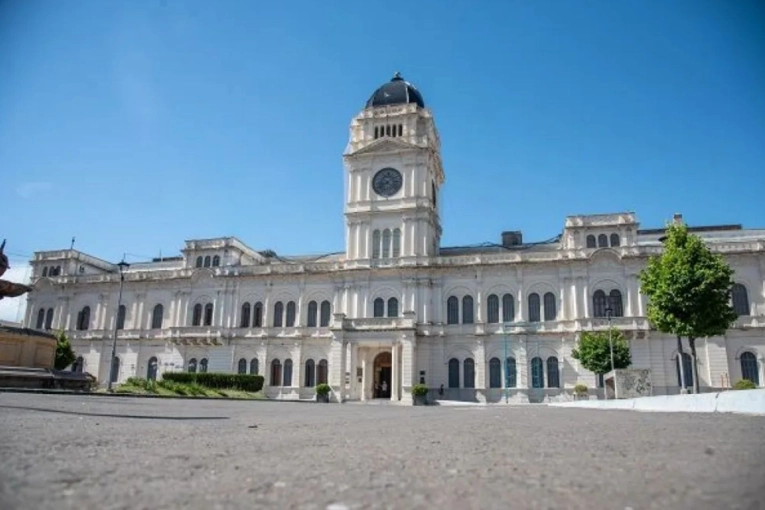 Fondos de Naci&oacute;n a provincias: Entre R&iacute;os fue una de las que menos recibi&oacute; en 2025