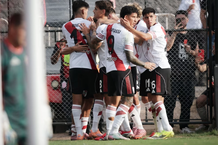 River arranc&oacute; el Torneo Apertura con triunfo ante Barracas Central