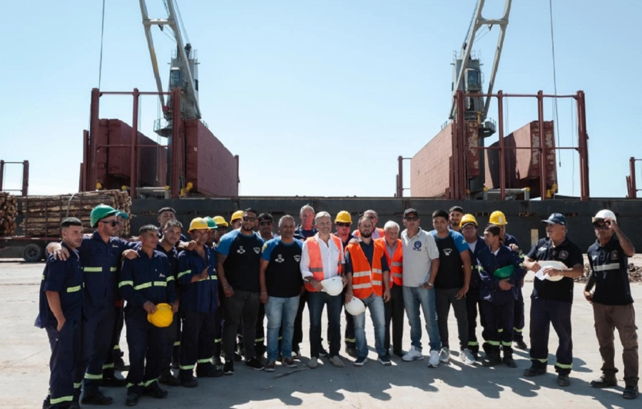 <i>Recorrida por el puerto de Concepci&oacute;n del Uruguay</i>