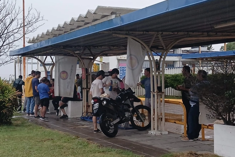 Paro General: En Gualeguaych&uacute; hubo un gran acatamiento en transporte, educaci&oacute;n e industria