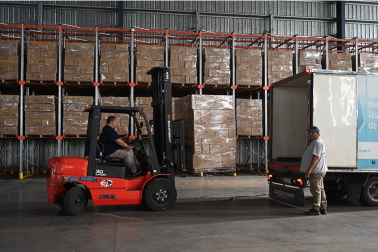 Recambian toda la luminaria p&uacute;blica para hacer de Gualeguaych&uacute; una ciudad 100% LED