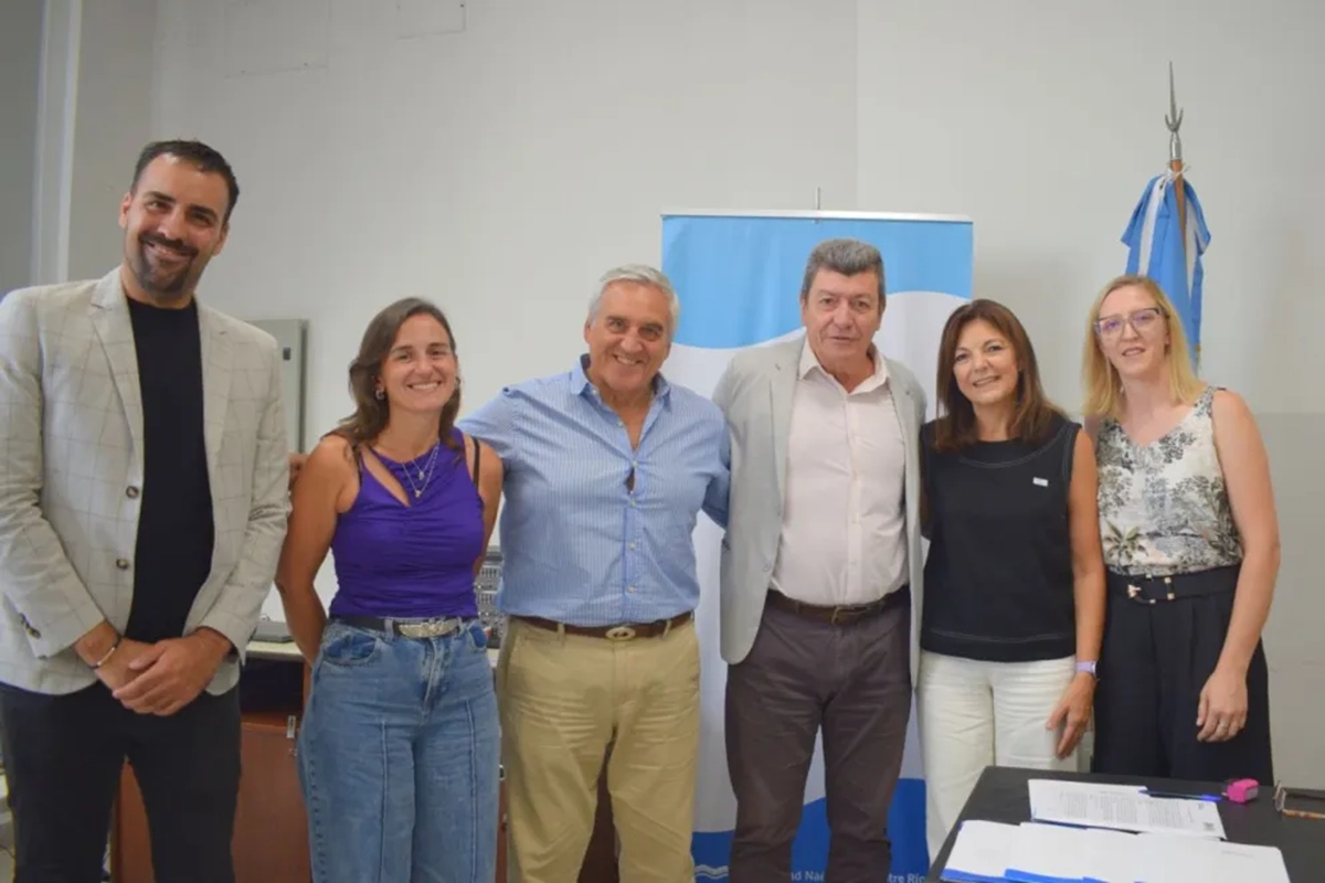 Autoridades estales y universitarias