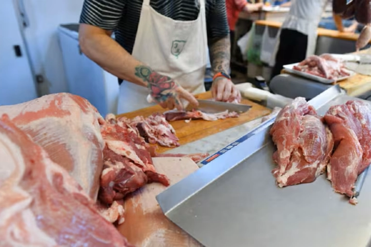 Comprar carne de cerdo rinde hasta tres veces m&aacute;s que elegir la carne vacuna