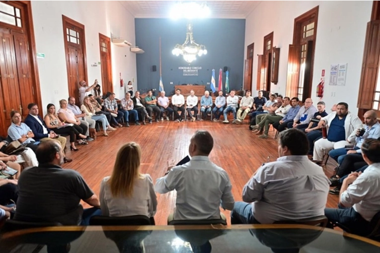 Davico exigi&oacute; a sus funcionarios &ldquo;redoblar esfuerzos&rdquo; para seguir dando respuestas a los vecinos