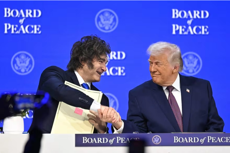 Milei participa en Miami de una cumbre convocada por Donald Trump para aliados de la regi&oacute;n