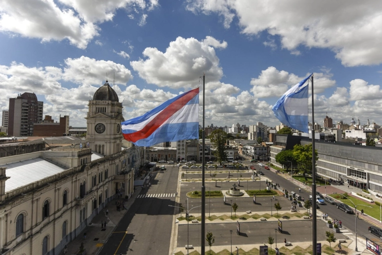 Proponen un &ldquo;sem&aacute;foro ciudadano&rdquo; para explicar la deuda de Entre R&iacute;os