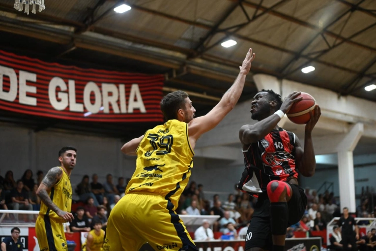 Johu Castillo: &ldquo;Trato de darle al equipo lo que el partido pide en cada momento&rdquo;