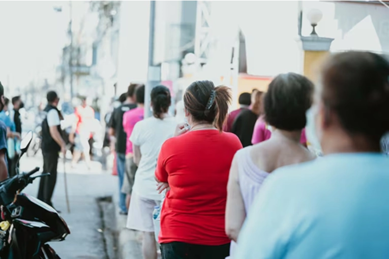 El desempleo subi&oacute; en el &uacute;ltimo trimestre de 2025 y lleg&oacute; a 7,5%, seg&uacute;n el INDEC
