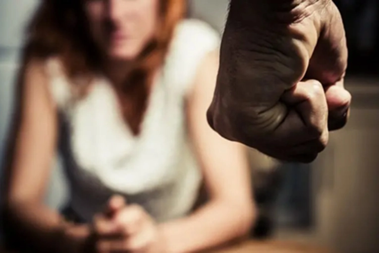Hab&iacute;a golpeado y encerrado a su pareja: lo detuvieron y casi un a&ntilde;o despu&eacute;s fue condenado