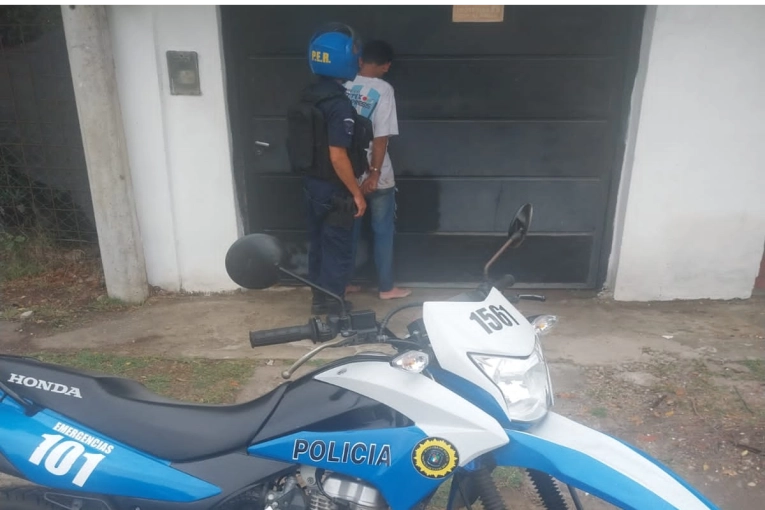 Un hombre de 32 a&ntilde;os fue aprehendido por tentativa de hurto en pleno mediod&iacute;a