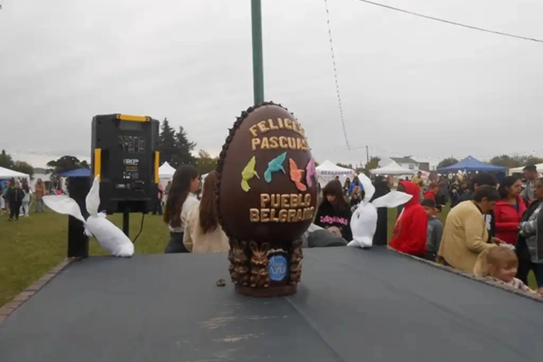 El huevo de Pascua m&aacute;s grande de Entre R&iacute;os, uno de los atractivos de la Semana Santa en Pueblo Belgrano