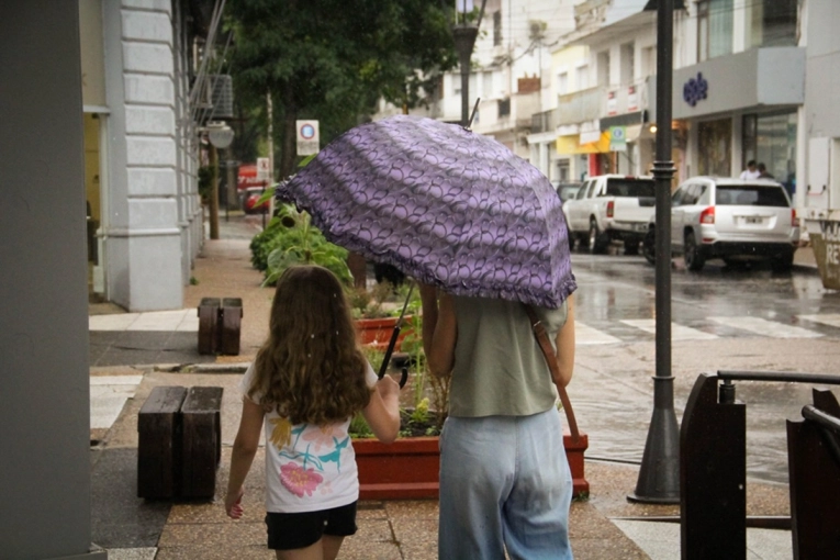 Comienza a subir la temperatura en las ma&ntilde;anas, pero se aproximan las lluvias