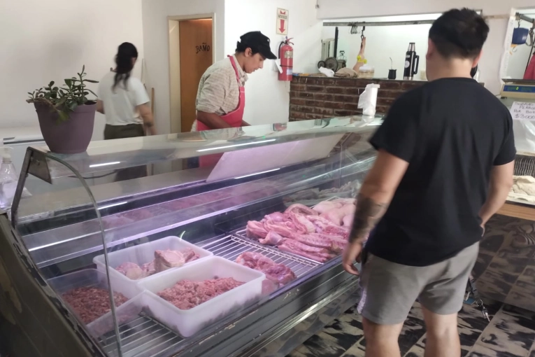 El consumo de carne cay&oacute; 10% en 2026 y sigue en el nivel m&aacute;s bajo de los &uacute;ltimos 20 a&ntilde;os