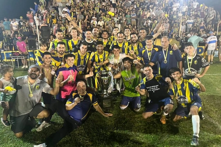 Juventud Urdinarrain se consagr&oacute; campe&oacute;n de la Copa Entre R&iacute;os por primera vez en su historia