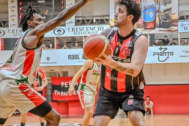 Aquiles Montani Wortzel es el m&aacute;ximo triplero de la temporada en la Liga Argentina