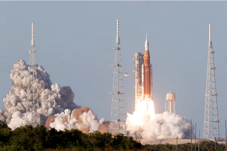 EN VIVO | Artemis II rumbo a la luna: la NASA vuelve a enviar astronautas al espacio profundo