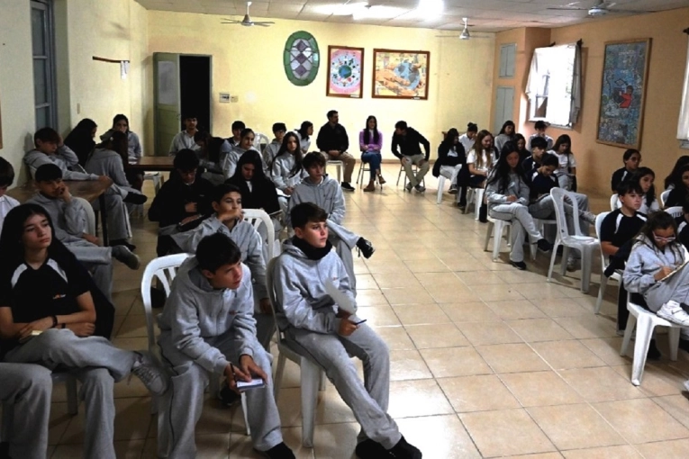 Estudiantes y docentes del Colegio La Salle participaron en un simulacro de evacuaci&oacute;n escolar