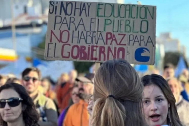 Docentes realizar&aacute;n una jornada nacional de lucha en el marco del cumplimiento de la Ley de Financiamiento Universitario