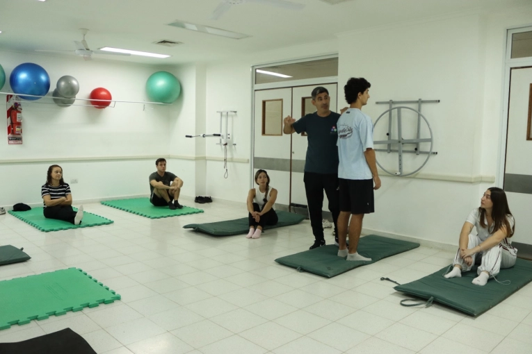 El Hospital Centenario inici&oacute; un taller de gimnasia kin&eacute;sica aplicada al &aacute;mbito hospitalario