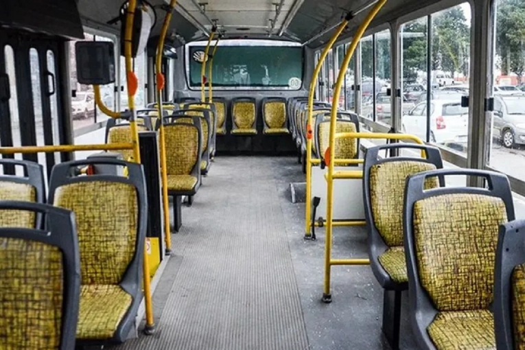 Advierten que la falta de financiamiento pone al borde de la par&aacute;lisis al transporte del interior