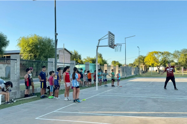 Contin&uacute;a abierta la inscripci&oacute;n para J&oacute;venes de 13 a 16 a&ntilde;os a las Escuelitas Deportivas 2026
