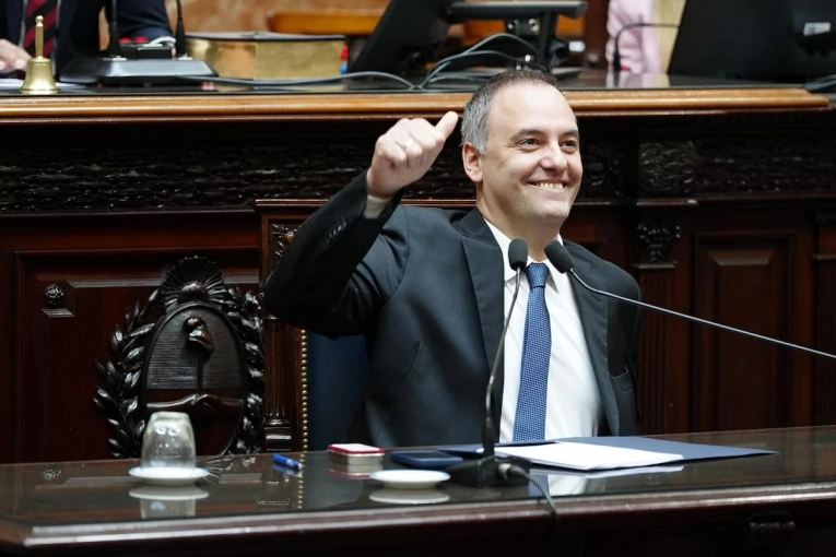 Manuel Adorni en el Congreso: &ldquo;Quiero dejarles en claro a todos que no voy a renunciar&rdquo;