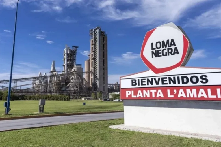 Loma Negra apaga su principal horno por exceso de stock y ca&iacute;da en la actividad