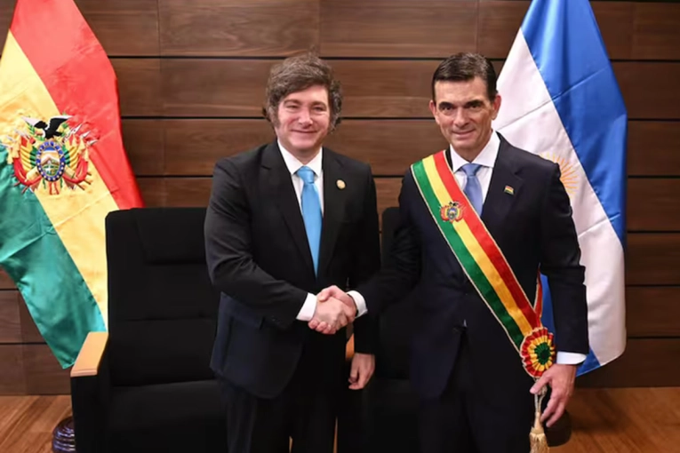 Milei respald&oacute; a Paz Pereira y destac&oacute; la ayuda humanitaria enviada a Bolivia